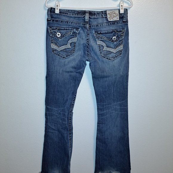 💥 Big Star Sweet Ultra-Low Rise Embroidered Flap Pocket Jeans 28R - Picture 13 of 16